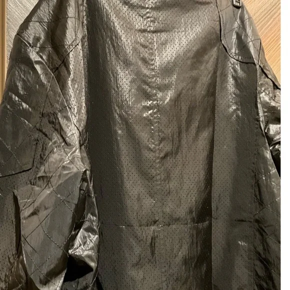 Giorgio Armani Men's Sleek Black Windbreaker